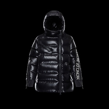 Moncler Liriope Exclusive in Short outerwear 17803473461330638