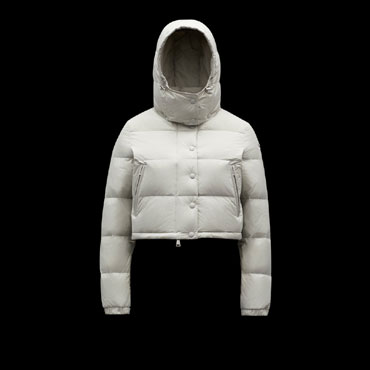 Moncler Avoine Short Down Jacket Outerwear G20931A00033595A2910