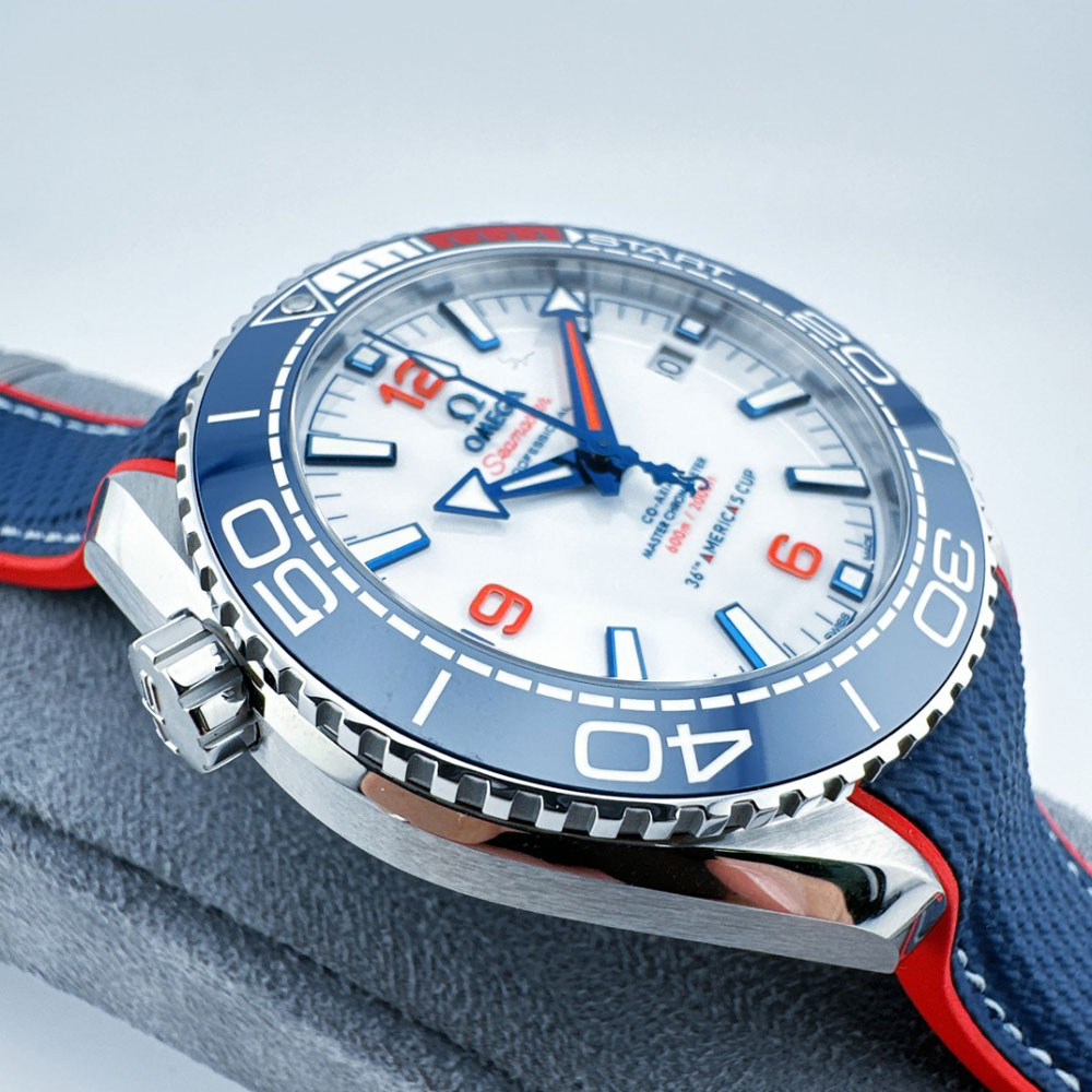Omega Seamaster 215.32.43.21.04.001 Watch: Image 2