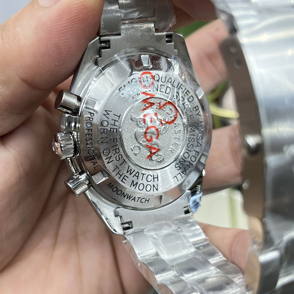 Omega Speedmaster 310.30.42.50.01.002 Watch: Image 4