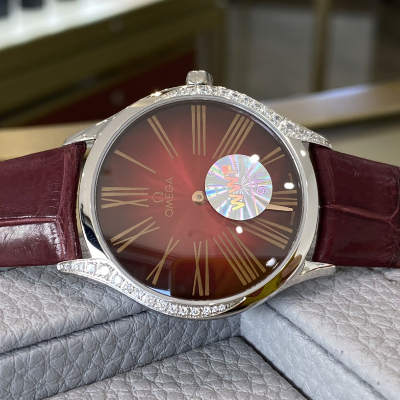 Omega De Ville 428.18.36.60.11.002 Watch: Image 2