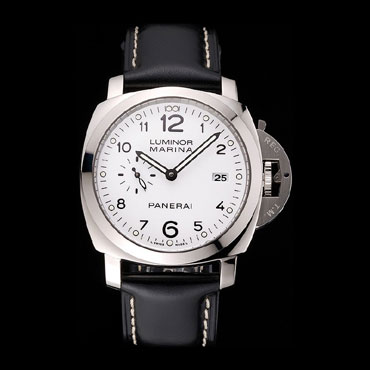 Swiss Panerai Luminor Marina 3 Days White Dial Stainless Steel Case Black Leather Strap PAM6523