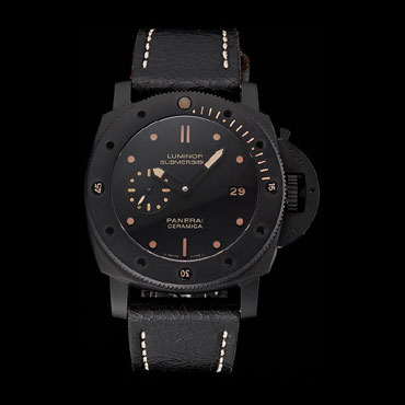 Swiss Panerai Luminor Submersible 3 Days Black Dial Black Case Black Leather Strap PAM6526