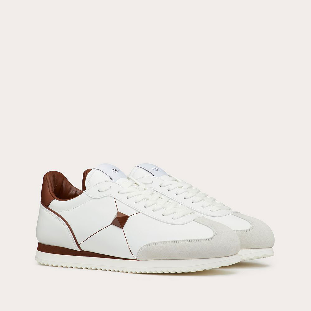 Valentino Garavani Stud Around Low-Top Calfskin Nappa Sneaker 2Y2S0G51TUFUZ5: Image 2