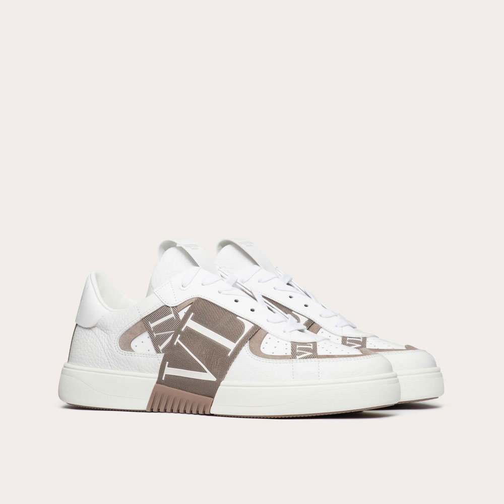 Valentino Vl7n Low-top Calfskin Sneaker 4Y2S0C58GAK YDK: Image 1