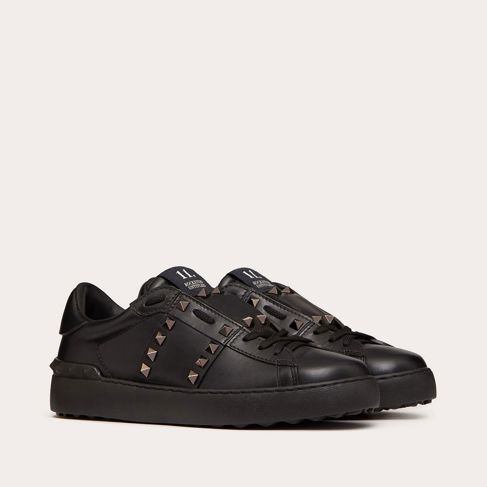 Valentino Garavani Rockstud Untitled Noir Calf Sneaker XW2S0A01BXE0NO: Image 2