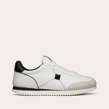 Valentino Garavani Stud Around Low-Top Calfskin Nappa Sneaker 2Y2S0G51TUFQ1X