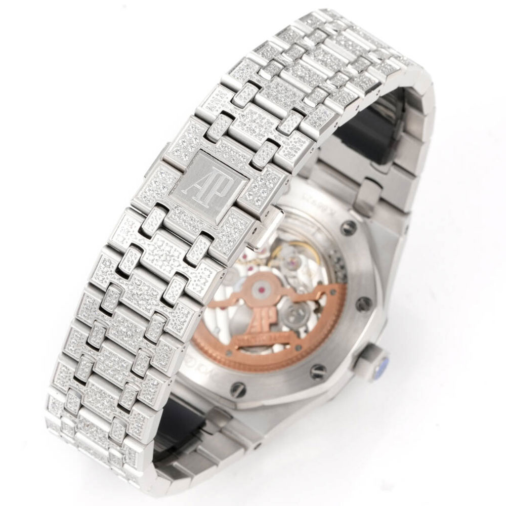 Audemars Piguet Royal Oak 15202BC.ZZ.1241BC.02 Watch: Image 4