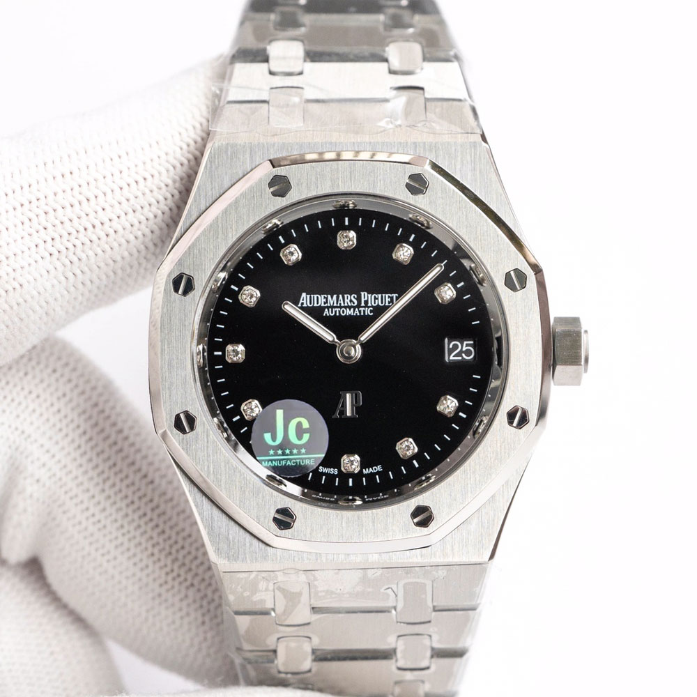 Audemars Piguet Royal Oak 15206PT.OO.1240PT.01 Watch: Image 1