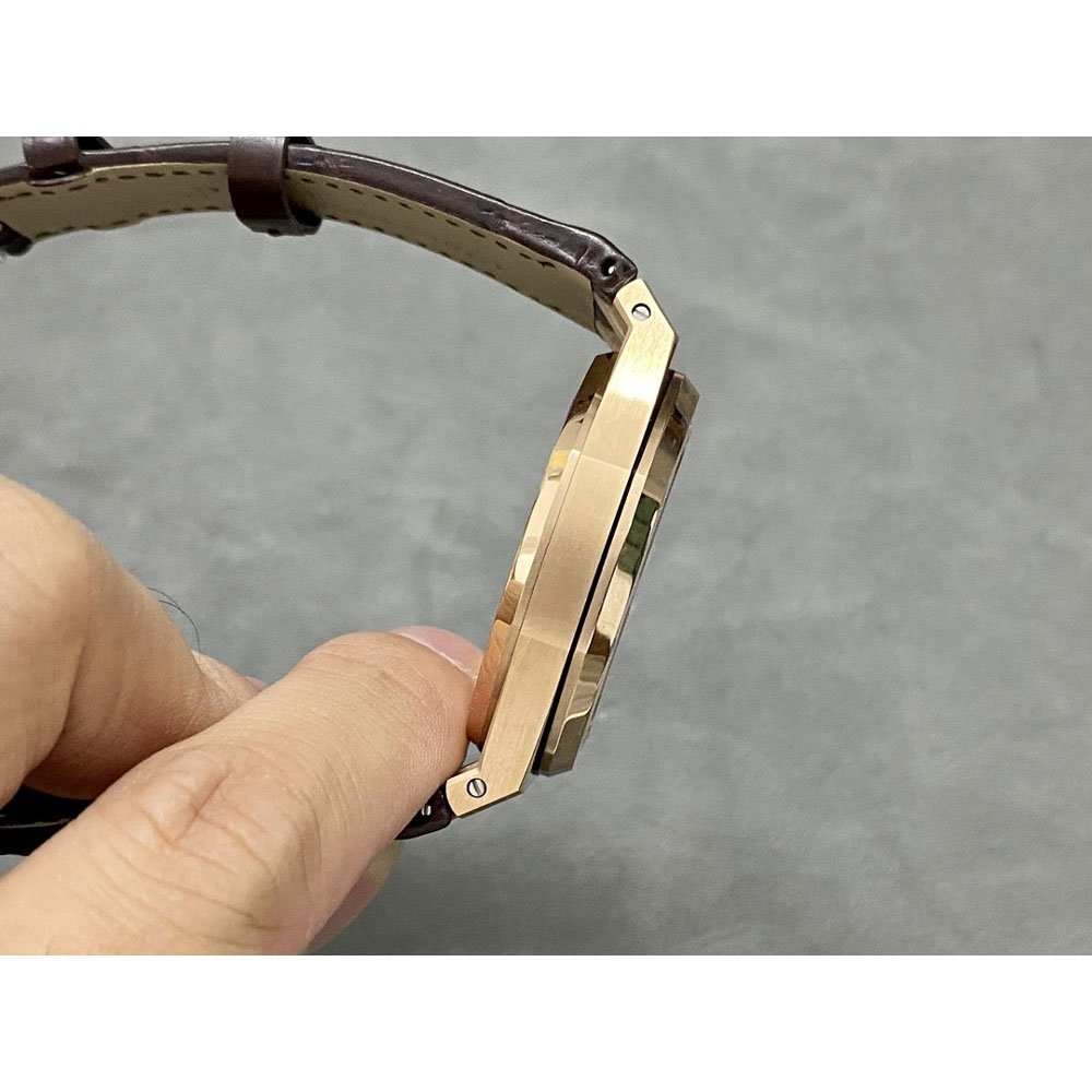 Audemars Piguet Royal Oak 15450OR.OO.D088CR.01 Watch: Image 3