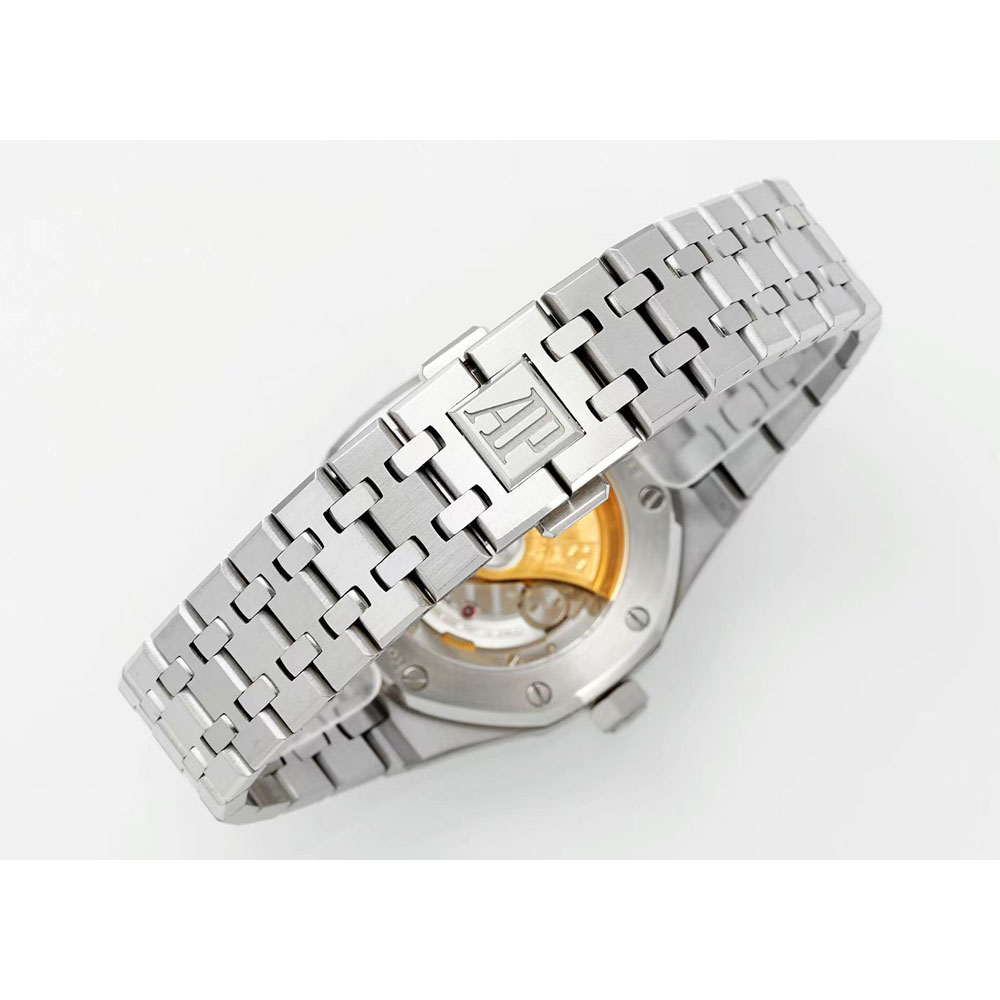Audemars Piguet Royal Oak 15450ST.OO.1256ST.01 Watch: Image 5
