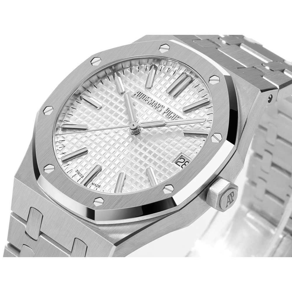 Audemars Piguet Royal Oak 15500ST.OO.1220ST.04 Watch: Image 2