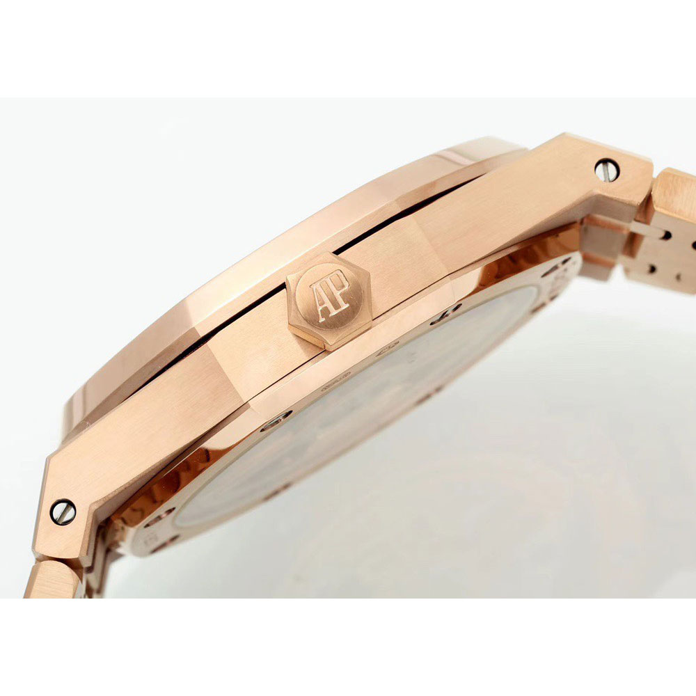 Audemars Piguet Royal Oak 15510OR.OO.1320OR.03 Watch: Image 2