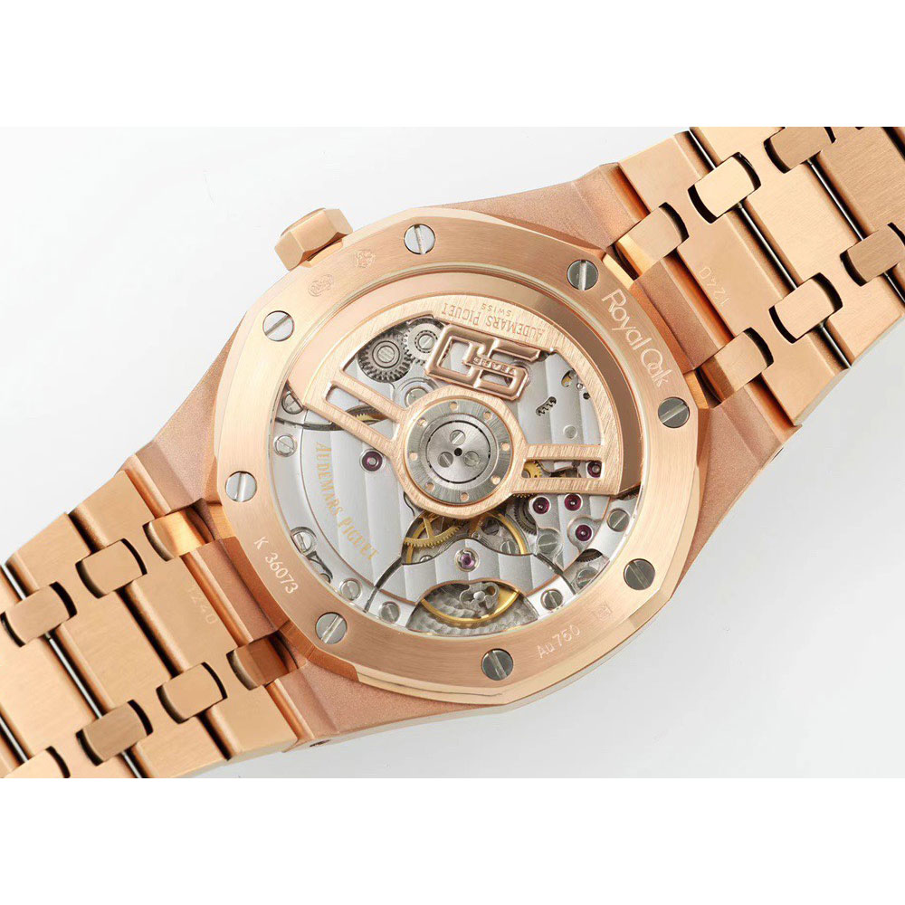 Audemars Piguet Royal Oak 15510OR.OO.1320OR.03 Watch: Image 3