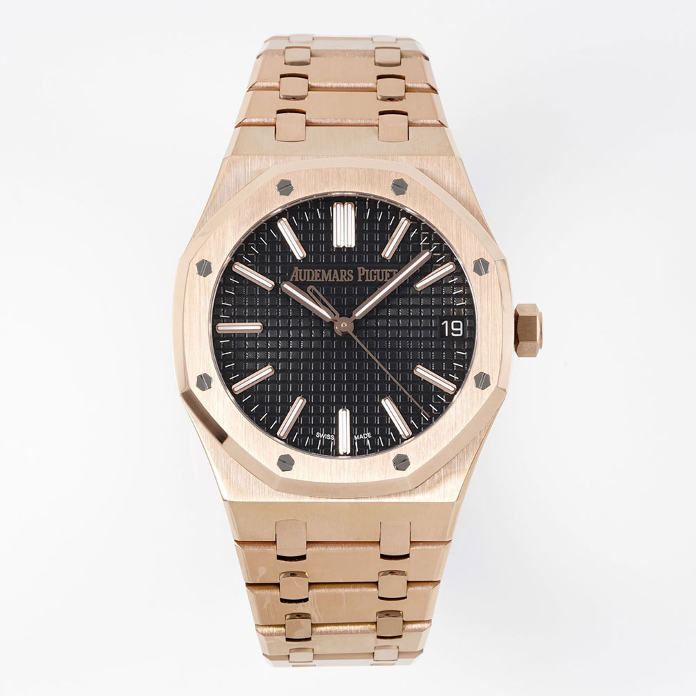 Audemars Piguet Royal Oak 15510OR.OO.1320OR.04 Watch: Image 1