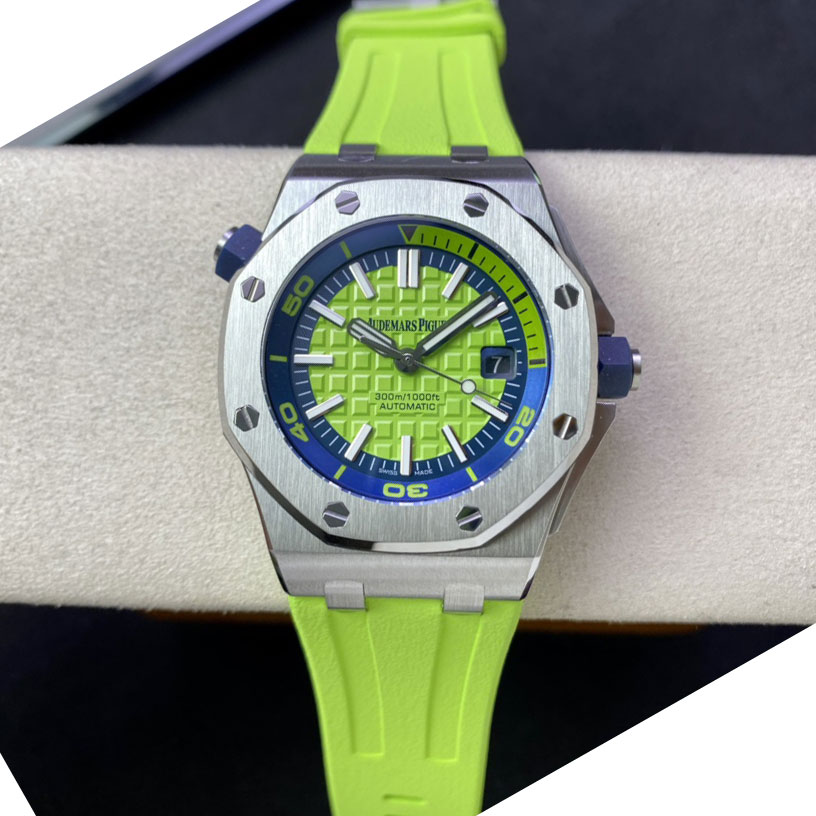 Audemars Piguet Royal Oak Offshore 15710ST.OO.A038CA.01 Watch: Image 1