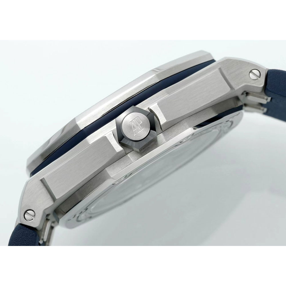 Audemars Piguet Royal Oak Offshore 15720ST.OO.A027CA.01 Watch: Image 2