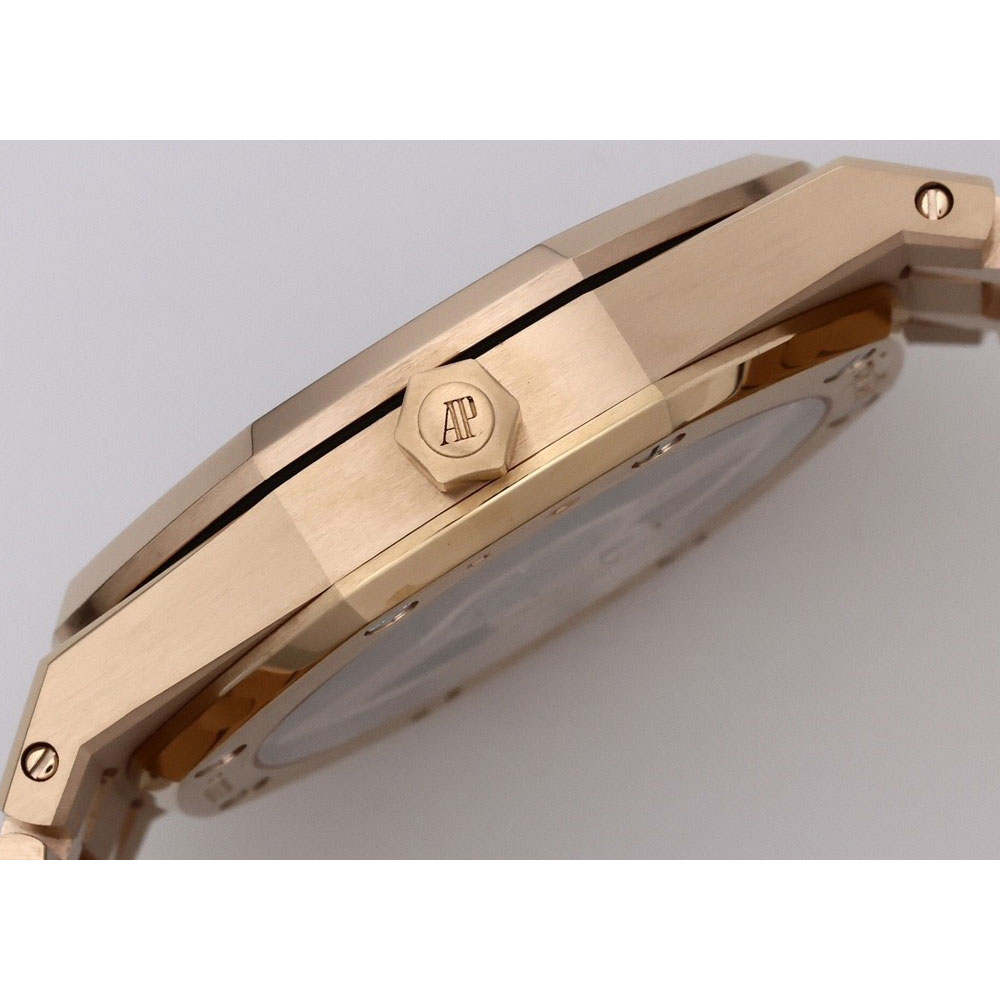 Audemars Piguet Royal Oak 16204OR.OO.1240OR.03 Watch: Image 3