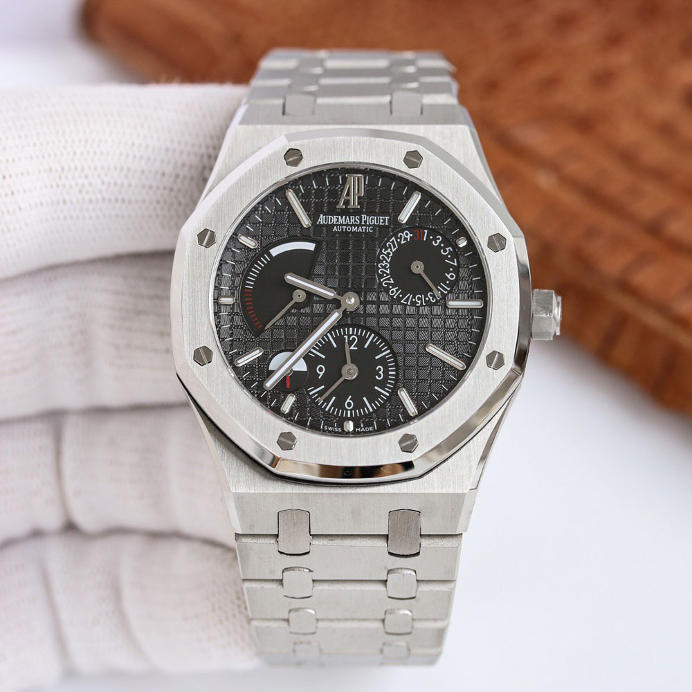 Audemars Piguet Royal Oak 26120ST.OO.1220ST.03 Watch: Image 1