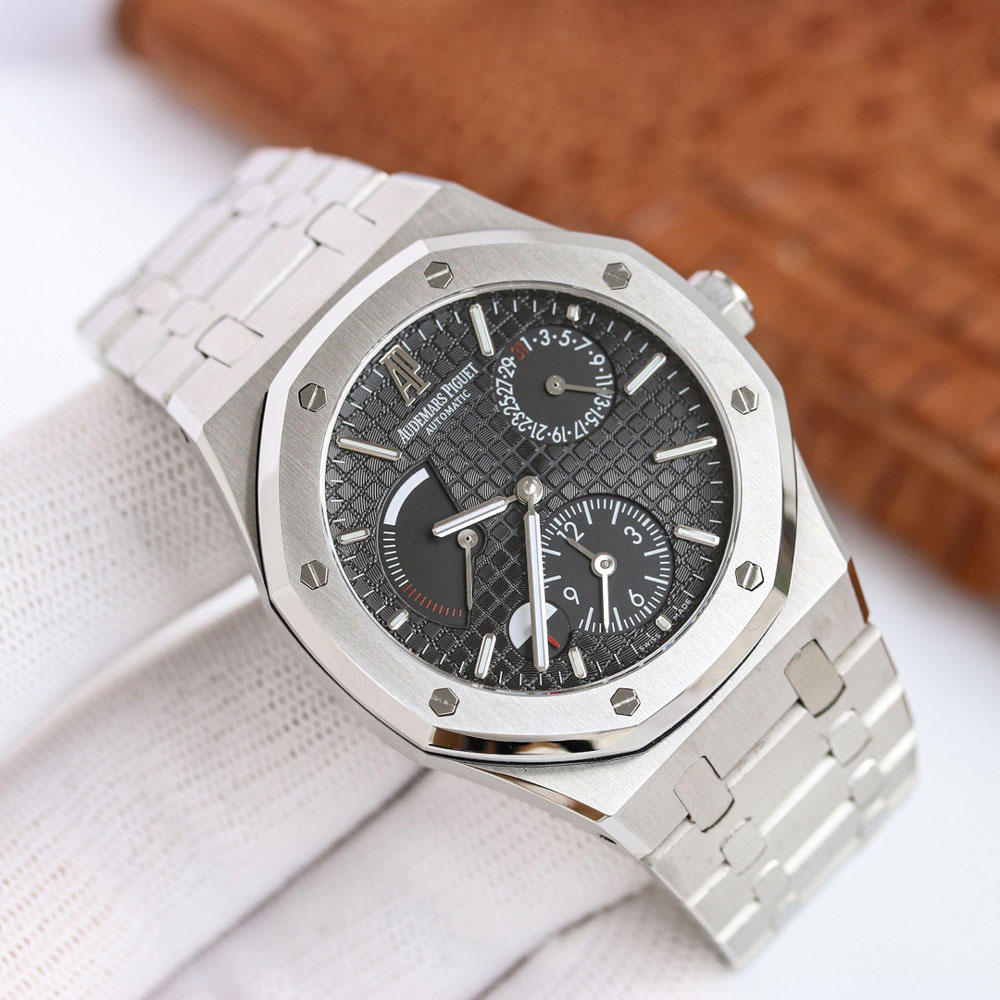Audemars Piguet Royal Oak 26120ST.OO.1220ST.03 Watch: Image 2