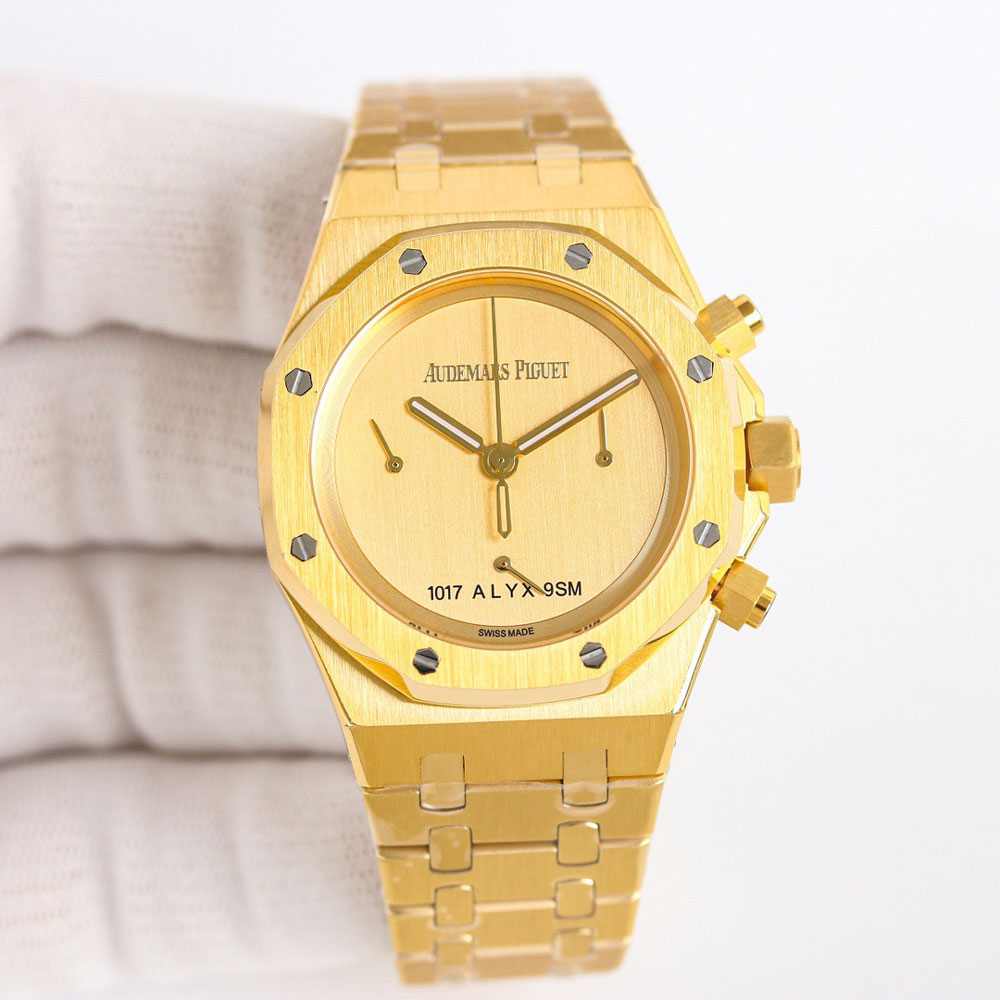 Audemars Piguet Royal Oak 26240BA.OO.1320BA.01 Watch: Image 1
