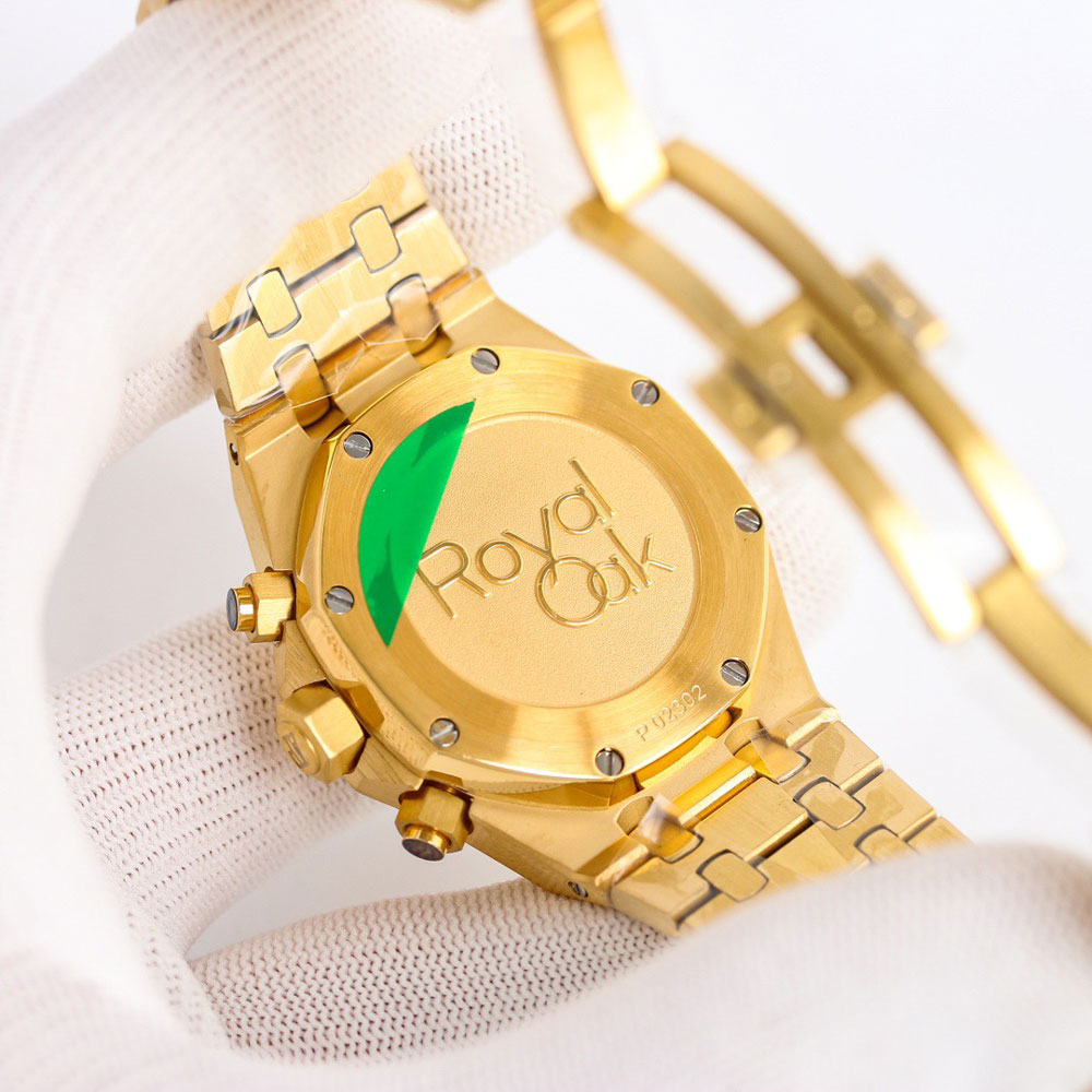 Audemars Piguet Royal Oak 26240BA.OO.1320BA.01 Watch: Image 5