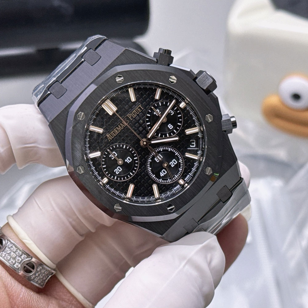 Audemars Piguet Royal Oak 26240CE.OO.1225CE.02 Watch: Image 2