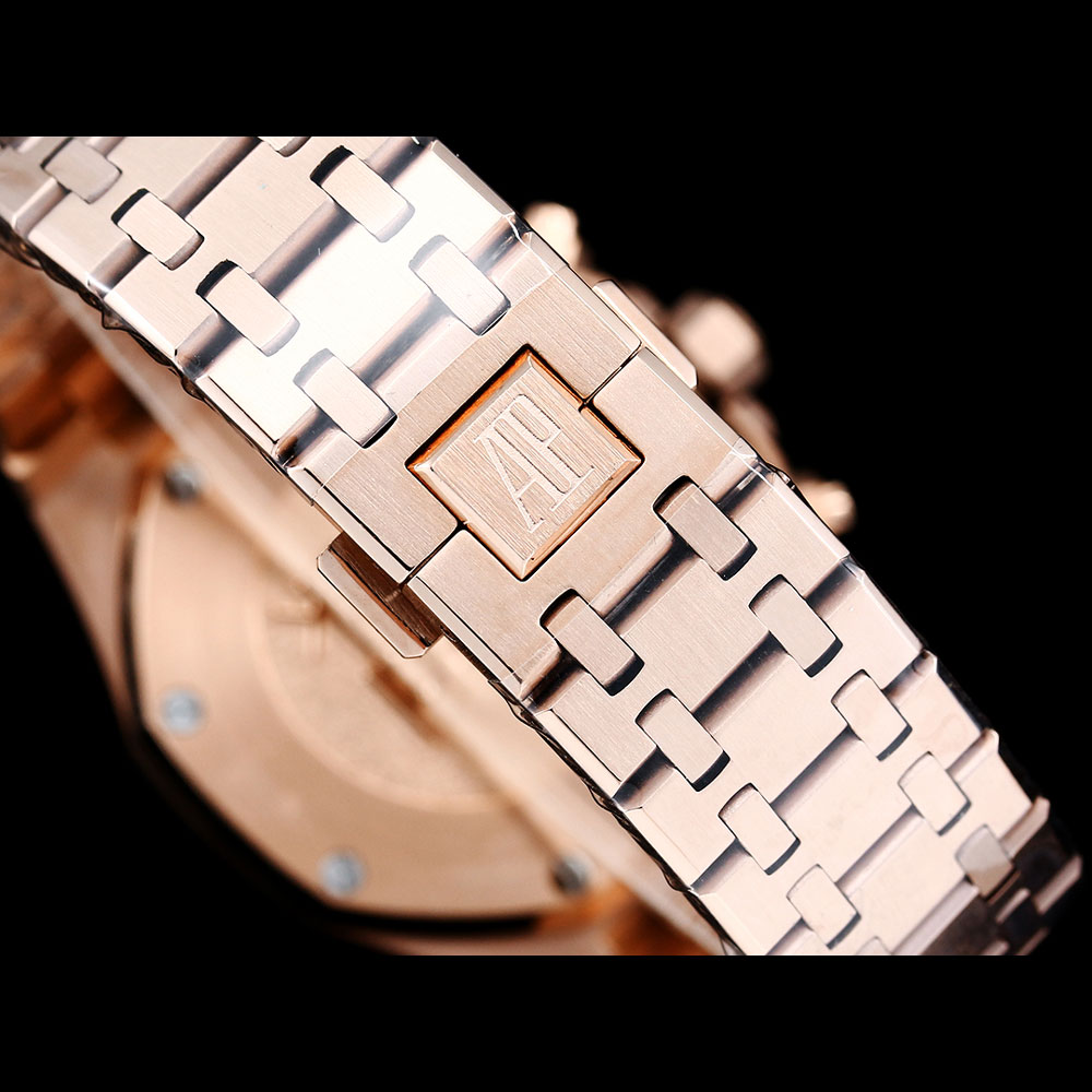Audemars Piguet Royal Oak 26240OR.OO.1320OR.08 Watch: Image 4