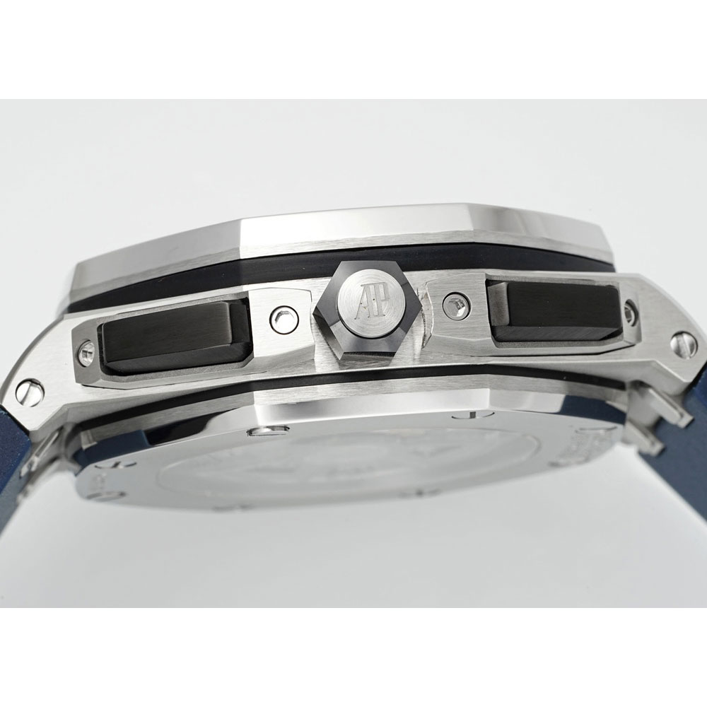 Audemars Piguet Royal Oak Offshore 26420TI.OO.A027CA.01 Watch: Image 3