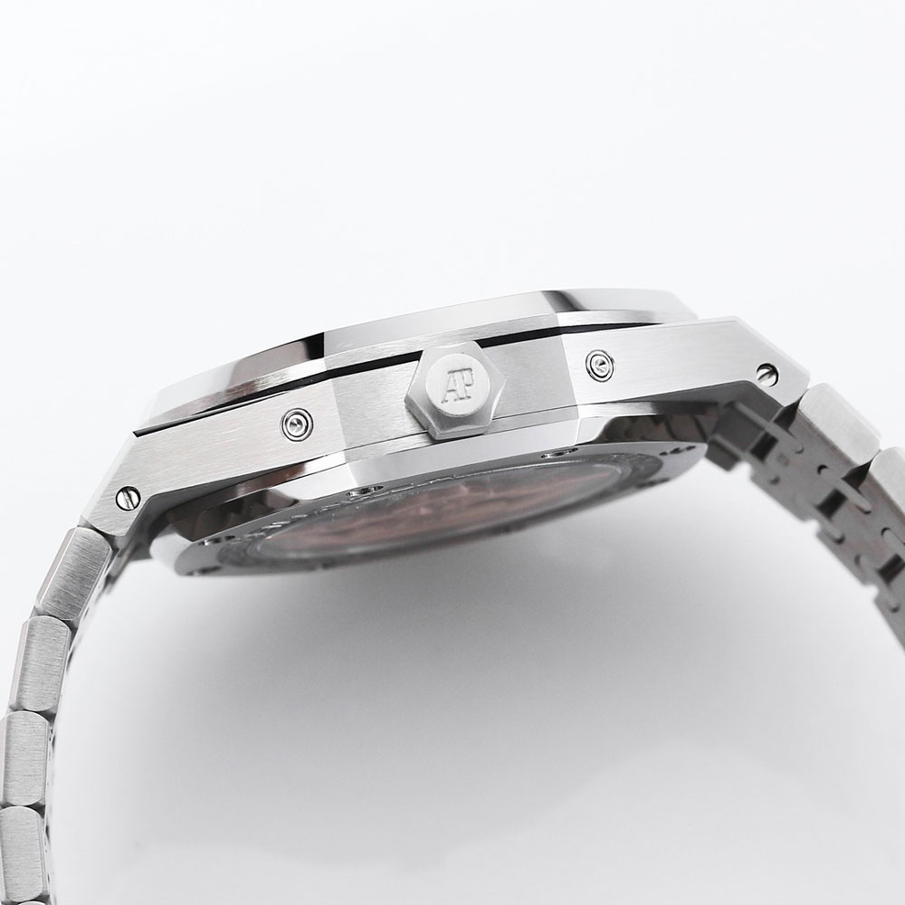 Audemars Piguet Royal Oak 26574ST.OO.1220ST.03 Watch: Image 3