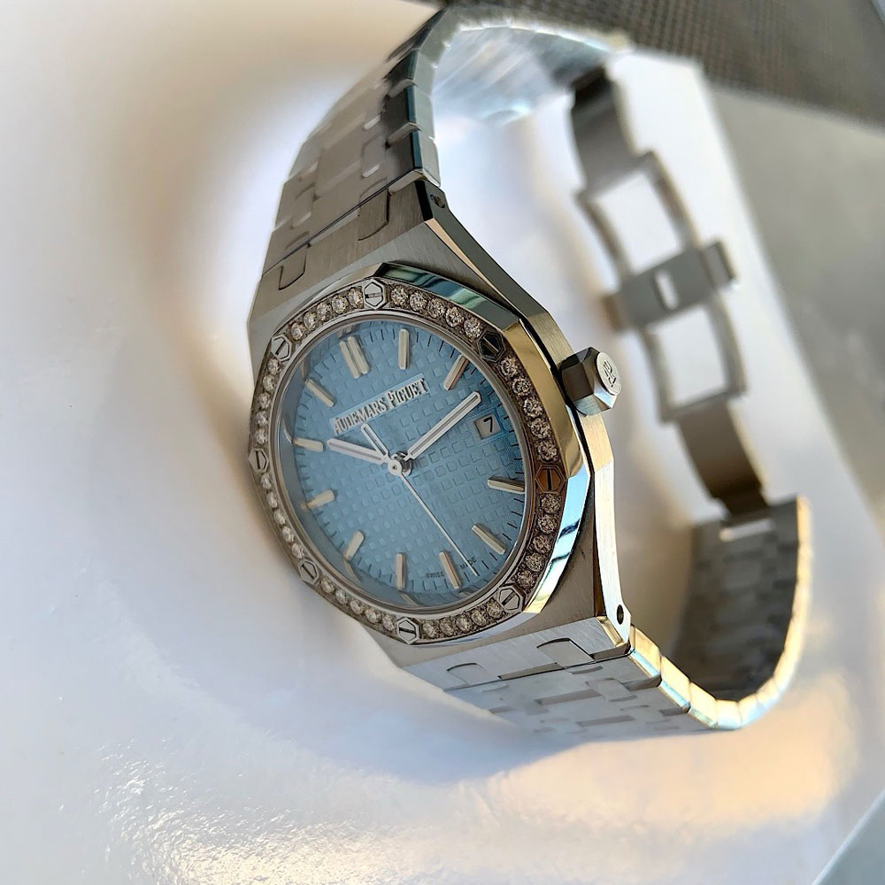 Audemars Piguet Royal Oak 77451ST.ZZ.1361ST.03 Watch: Image 4