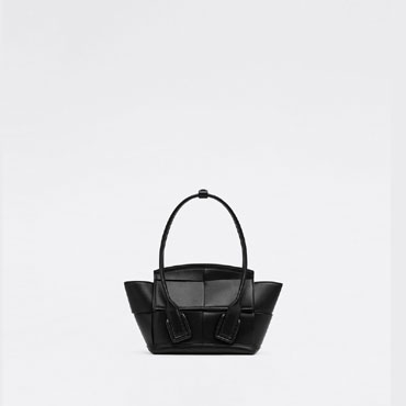 Bottega Veneta Arco in Black 600606 VMAP 11229