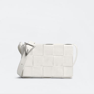 Bottega Veneta Cassette White 667298 VCQ7 19005