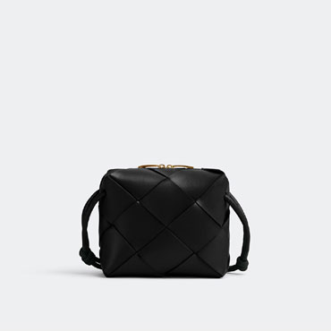 Bottega Veneta Mini Cassette Camera Bag in Black 701915 VCQC 28425