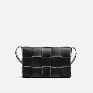 Bottega Veneta Cassette Black 758105 V39K 01148