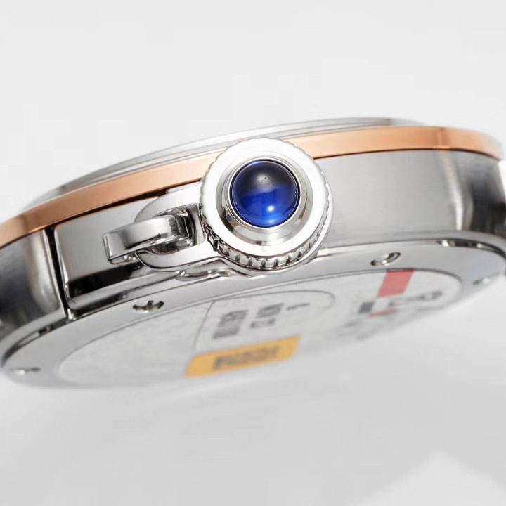 Cartier Pasha de Cartier W2PA0007 30mm Watch: Image 3