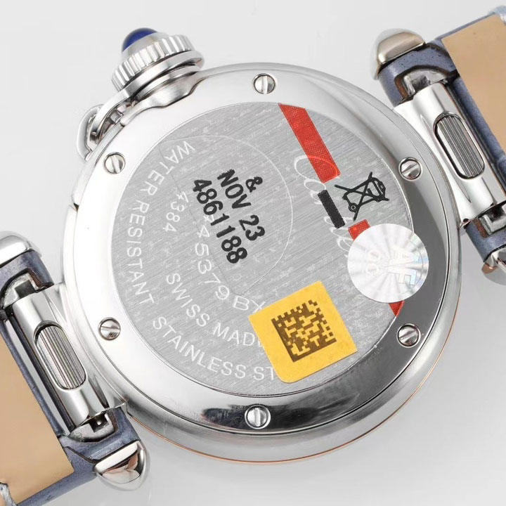 Cartier Pasha de Cartier W2PA0007 30mm Watch: Image 4