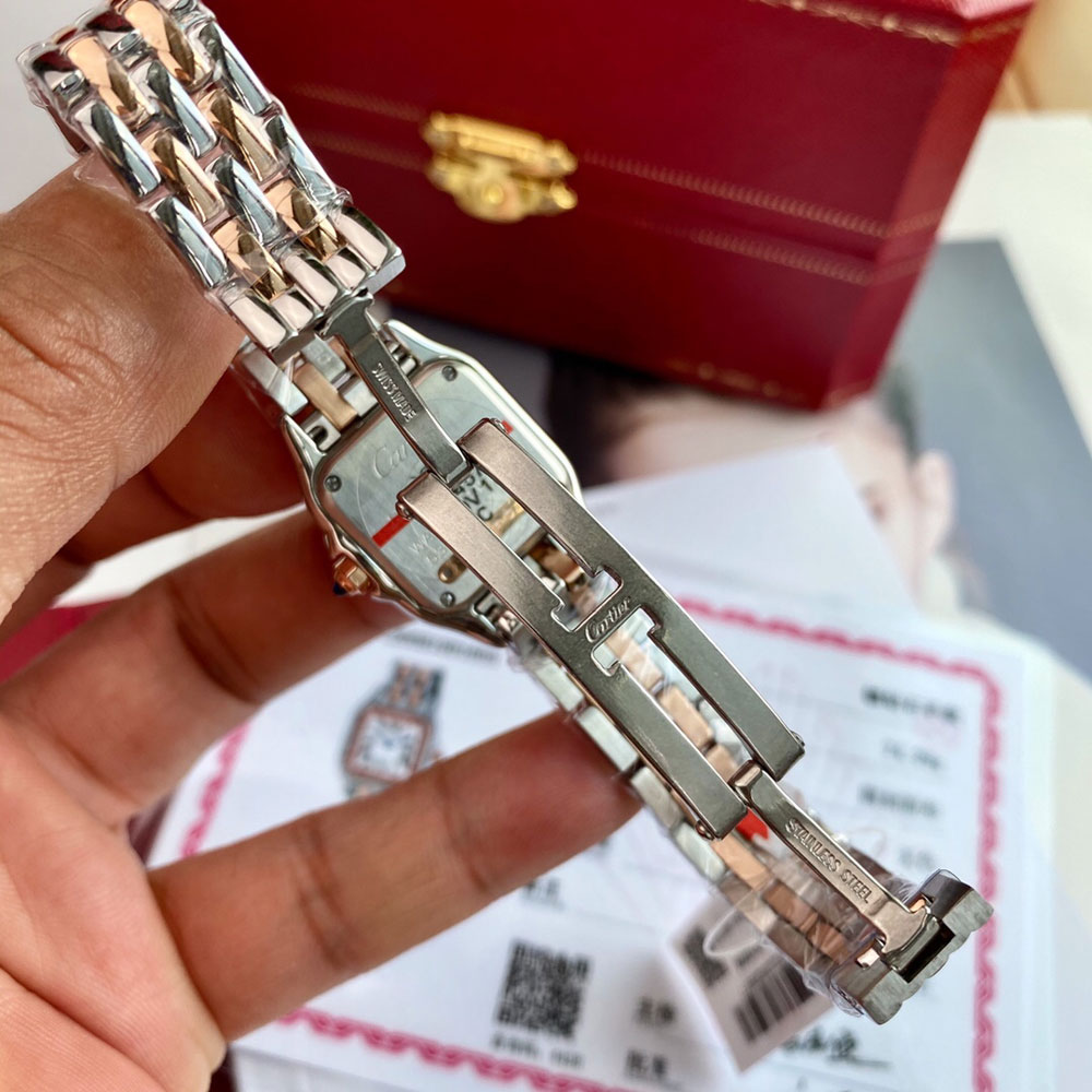 Cartier Panthere de Cartier W3PN0014 22x30mm Watch: Image 3