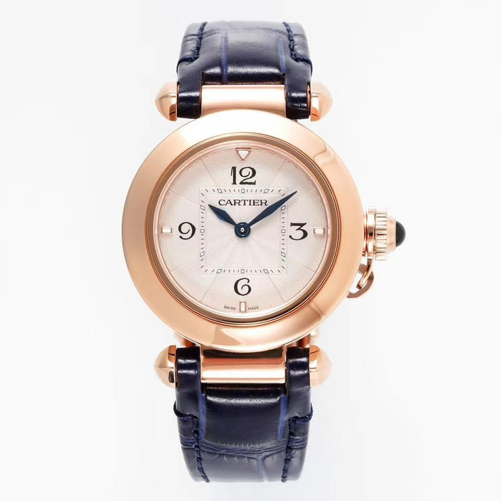 Cartier Pasha de Cartier WGPA0018 30mm Watch: Image 1