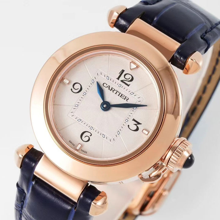 Cartier Pasha de Cartier WGPA0018 30mm Watch: Image 2