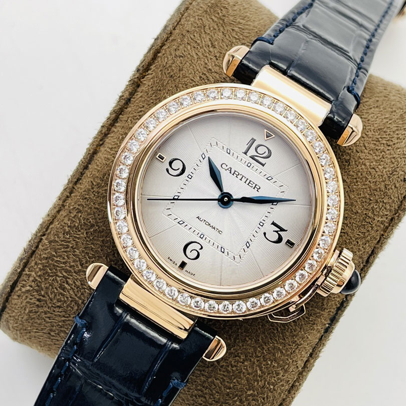 Cartier Pasha de Cartier WJPA0012 35mm Watch: Image 2