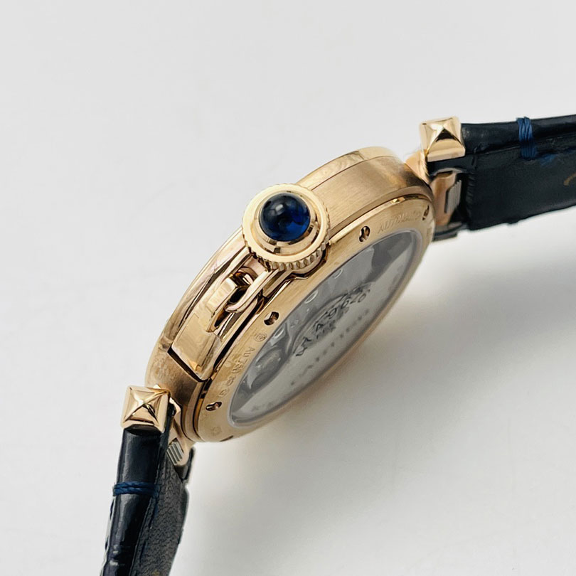 Cartier Pasha de Cartier WJPA0012 35mm Watch: Image 3
