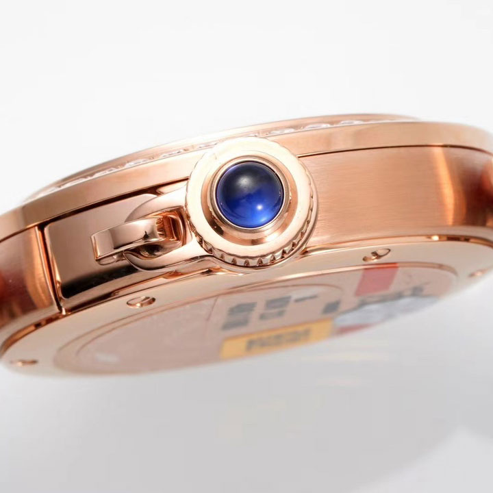 Cartier Pasha de Cartier WJPA0018 30mm Watch: Image 3