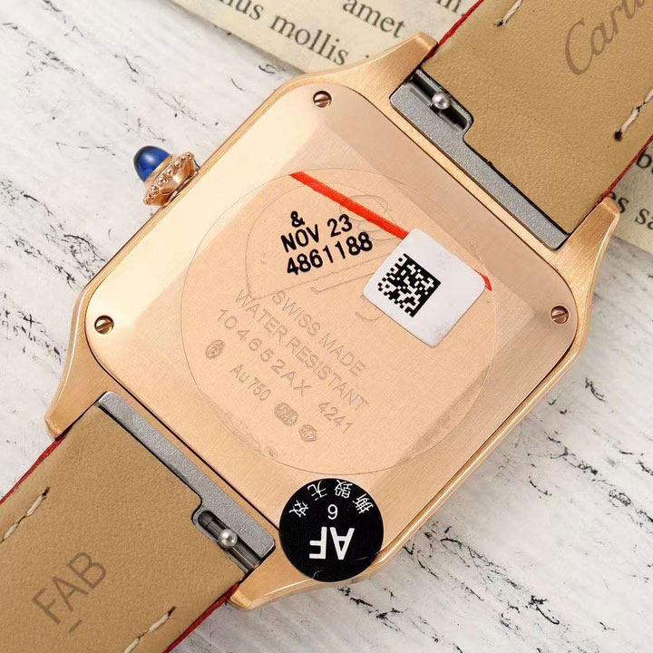 Cartier Santos de Cartier WJSA0016 43.5x31.4mm Watch: Image 4