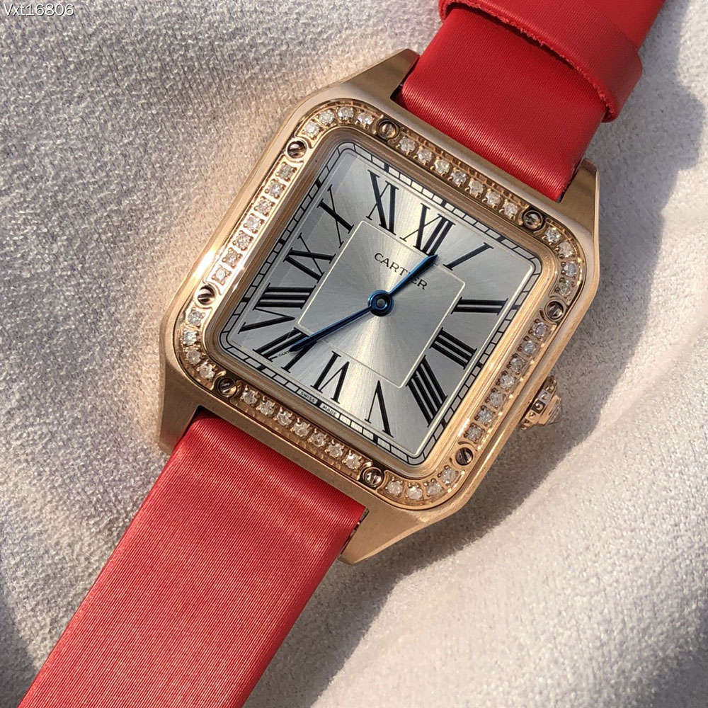 Cartier Santos de Cartier WJSA0018 43.5x31.4mm Watch: Image 4