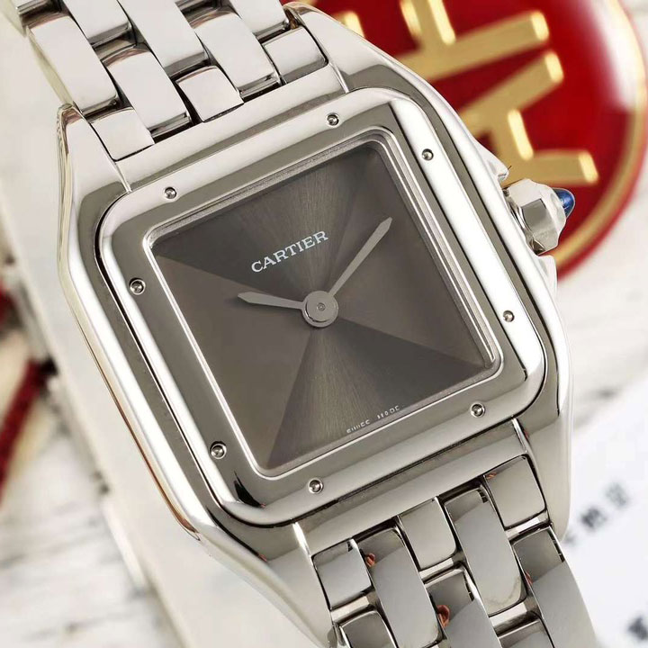 Cartier Panthere de Cartier WSPN0010 22x30mm Watch: Image 2