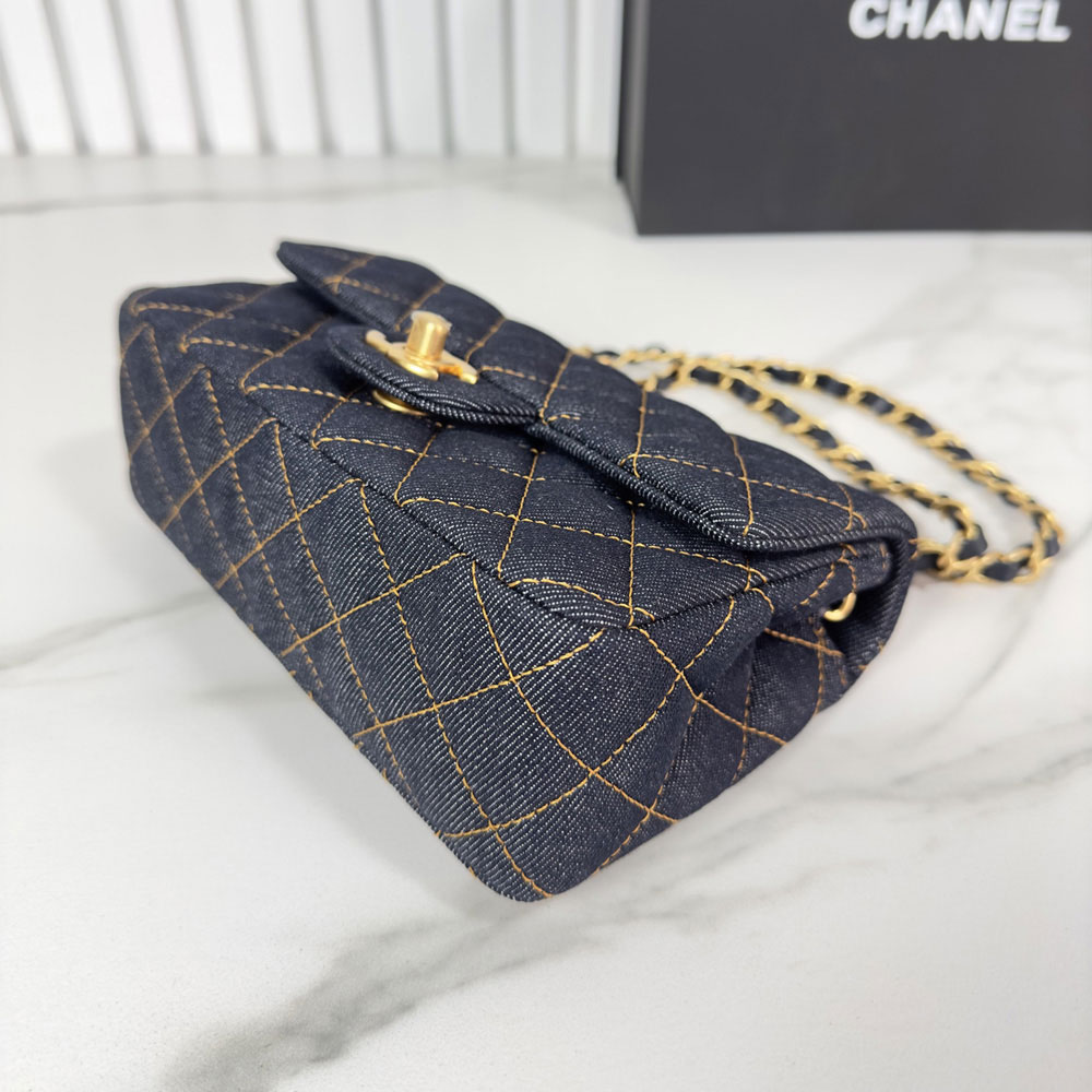 Chanel Mini classic handbag Denim gold-tone metal A69900 B23660 U7663: Image 4