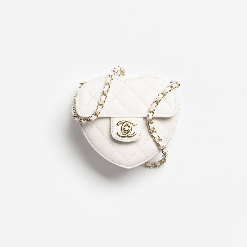 Chanel Heart clutch with chain in white AP2784 B07958 10601: Image 1