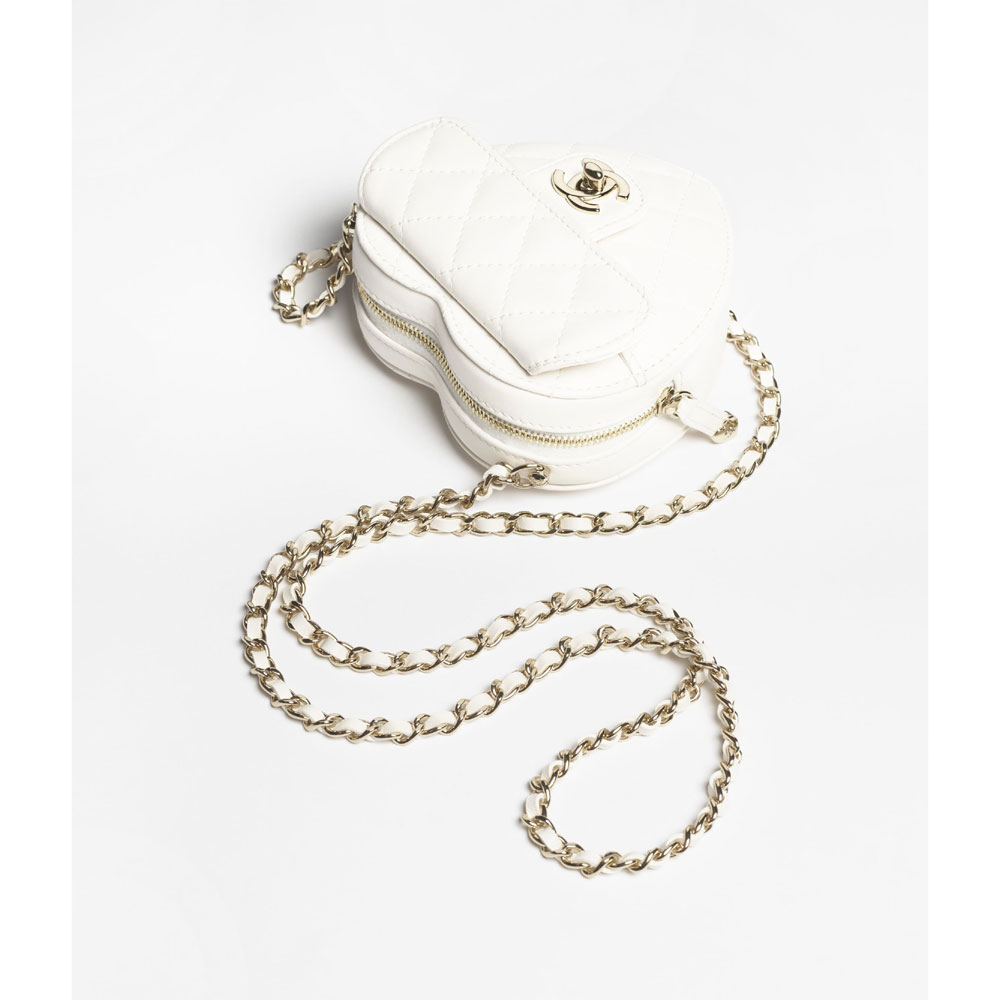 Chanel Heart clutch with chain in white AP2784 B07958 10601: Image 2