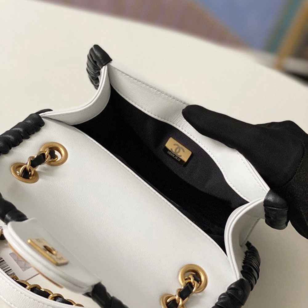 Chanel Mini flap bag Lambskin braided calfskin gold metal AS2495 B23328 U7401: Image 3